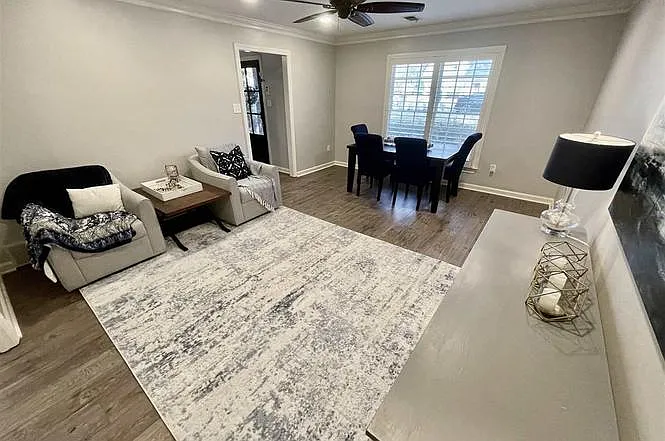 8185 Kimbrook Dr — Photo 20