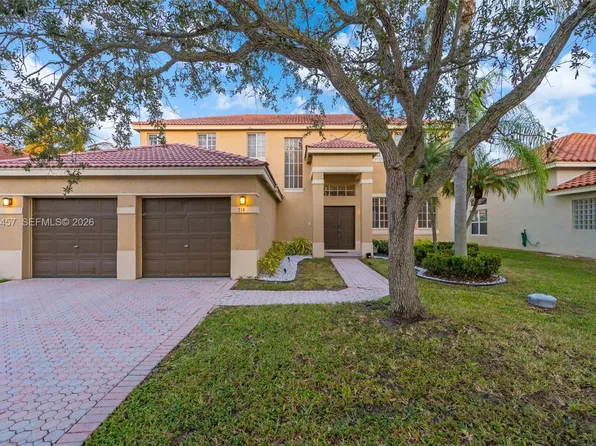 714 Heritage Dr, Fort Lauderdale, FL 33326