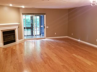 375 Angell Rd APT B, North Providence, RI 02904