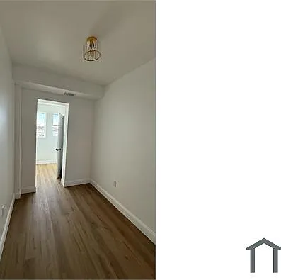 448 Delafield Pl NW — Photo 7