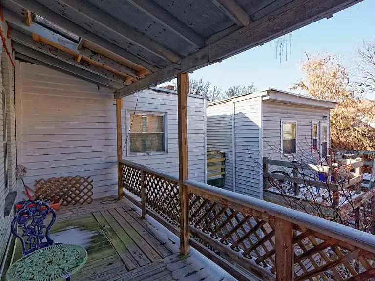 178 S Swan St #2 — Photo 18