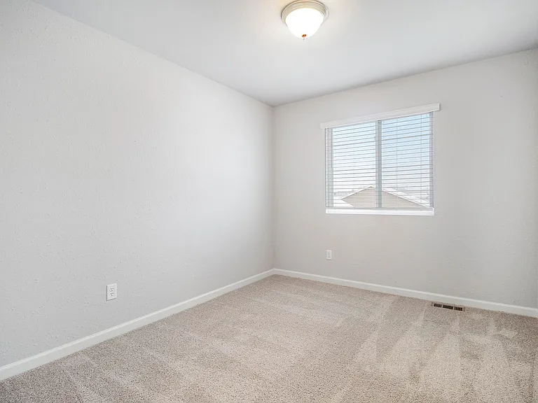 1257 Baker St — Photo 21