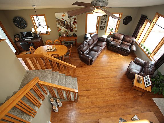Vault Ceiling over Living Rm
