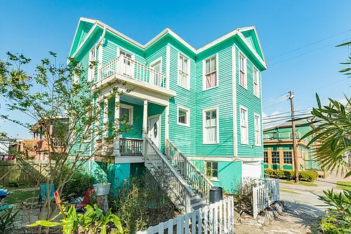 415 14th St Photo 1