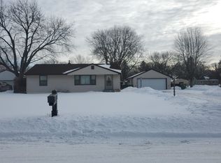 11449 Quinn St NW, Coon Rapids, MN 55433