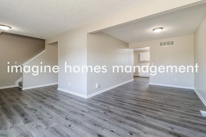 5826 Cedarwood Ct — Photo 5