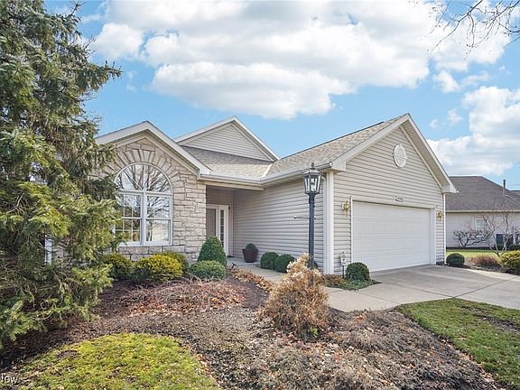 2nd image of 4285 Fall Lake Dr