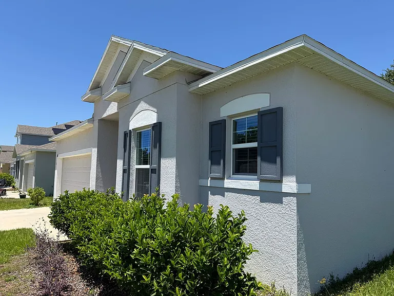 1053 Bradford Ridge Dr — Photo 2