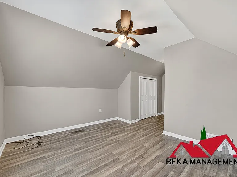 4924 Howe Rd — Photo 14
