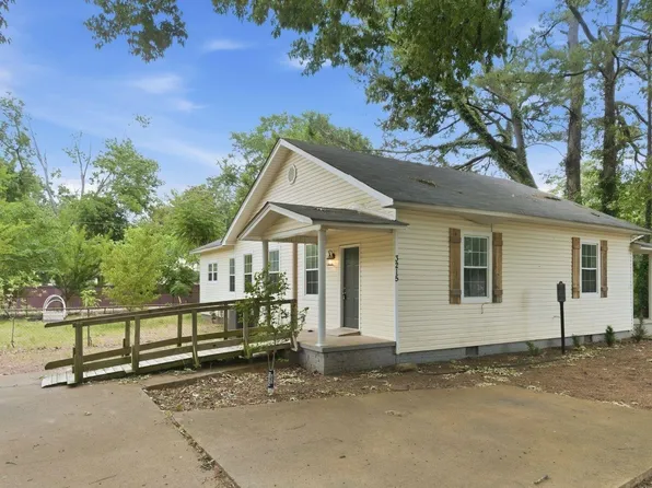 3215 Clopton St SW, Huntsville, AL 35805