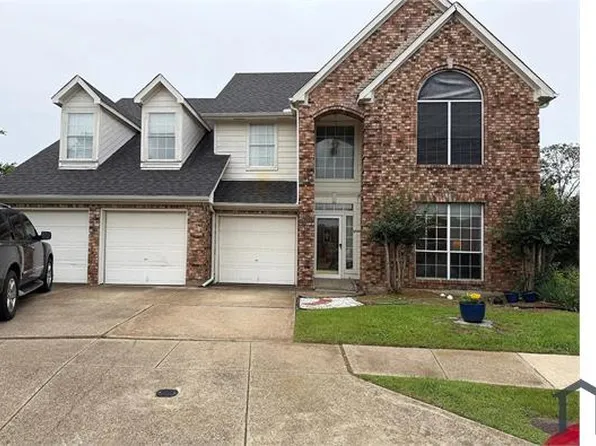 6204 High Brush Cir, Dallas, TX 75249