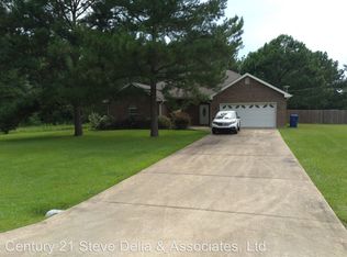 1205 Commanche St, Deridder, LA 70634