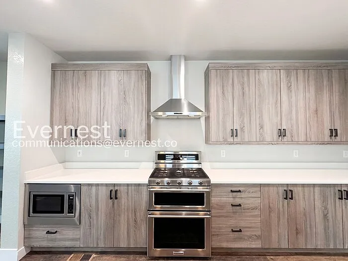 21343 E 59th Pl — Photo 4