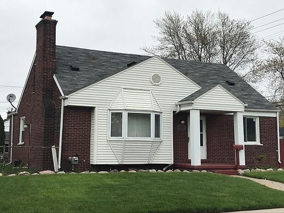 2nd image of 12483 Couwlier Ave