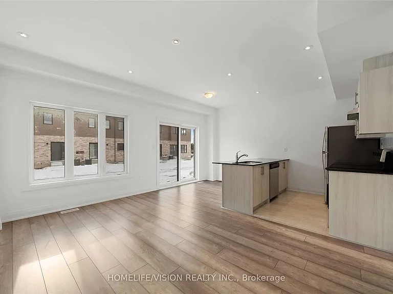 153 Gateland Dr — Photo 6