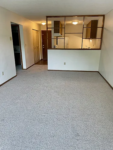 Hall Avenue Apartments Photo 1