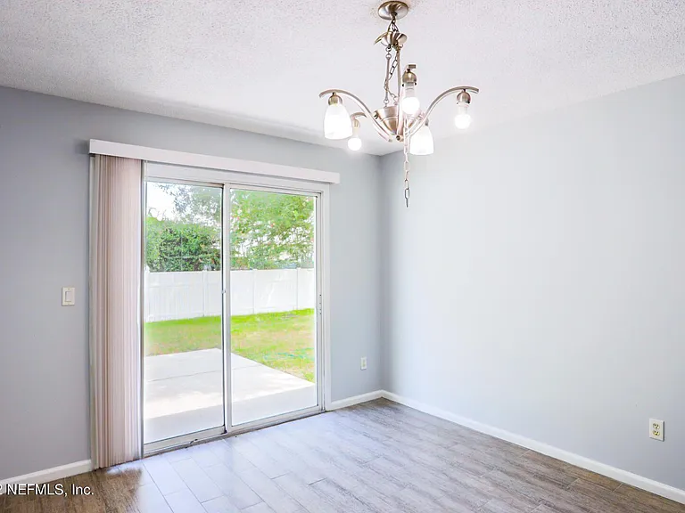 11087 Dusenburg Ct — Photo 11
