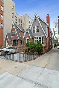 144 95th St, Brooklyn, NY, 11209