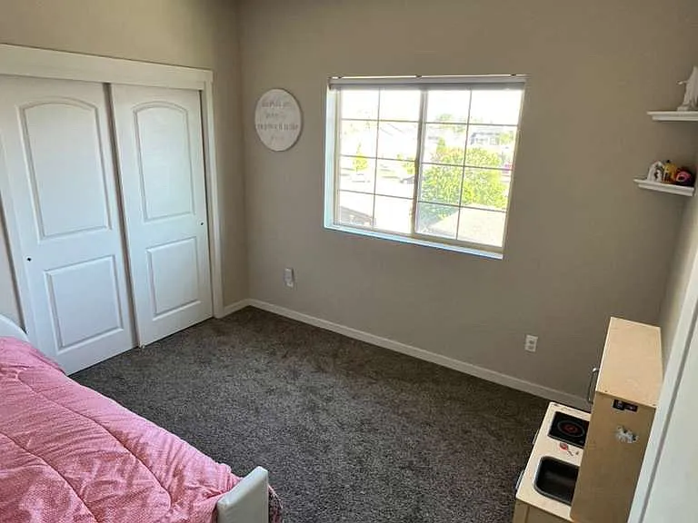 203 E Jordan Ridge Blvd #209 — Photo 10