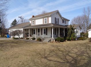 5480 E Litchfield Rd, Jonesville, MI 49250