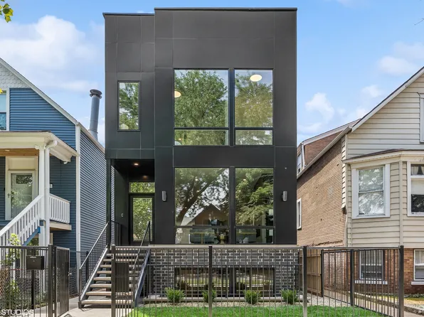 2723 W Melrose St, Chicago, IL 60618