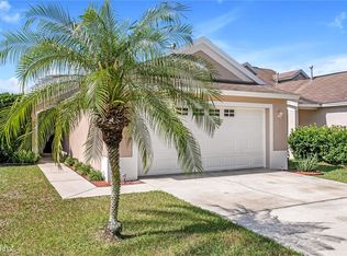 28612 Seashell Ct, Wesley Chapel, FL 33545