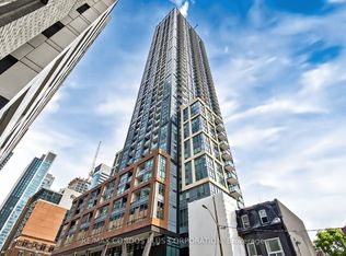 108 Peter St #1525, Toronto, ON M5V 0W2