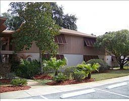 5th image of 160 Live Oak Woods Ct APT 10D