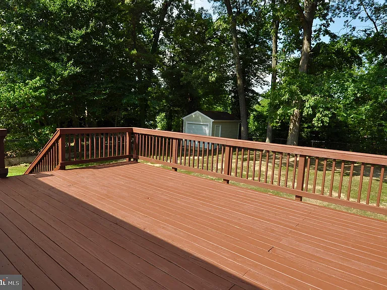 13831 Delaney Rd — Photo 26