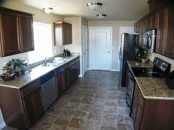 5th image of 2259 Kingswood Dr
