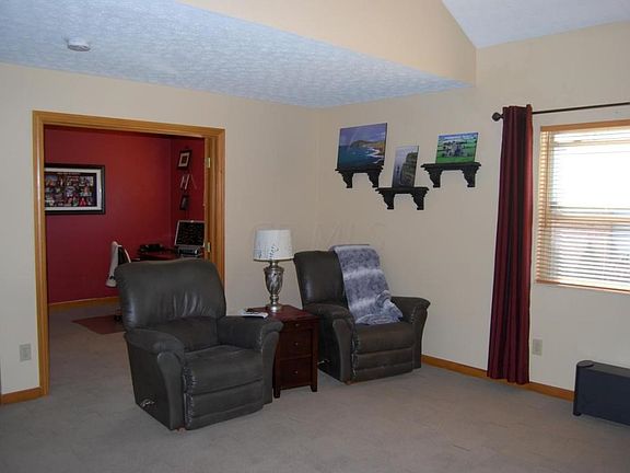 4th image of 6210 Wynford Dr