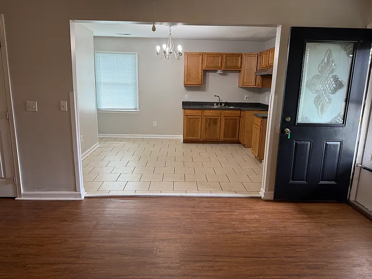 63 Myers Ave — Photo 12