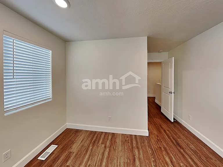5936 W Verdigris Dr — Photo 9