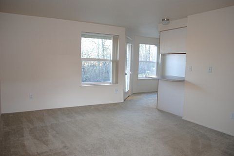 3rd image of 27 NE Tandem Way APT 399