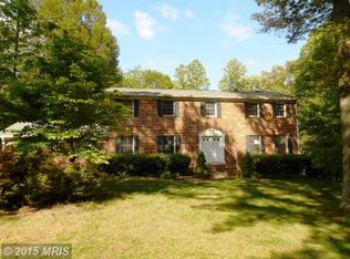 7010 Wood Glen Dr, Hughesville, MD 20637