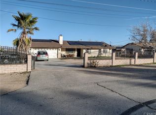 11963 10th Ave, Hesperia, CA 92345