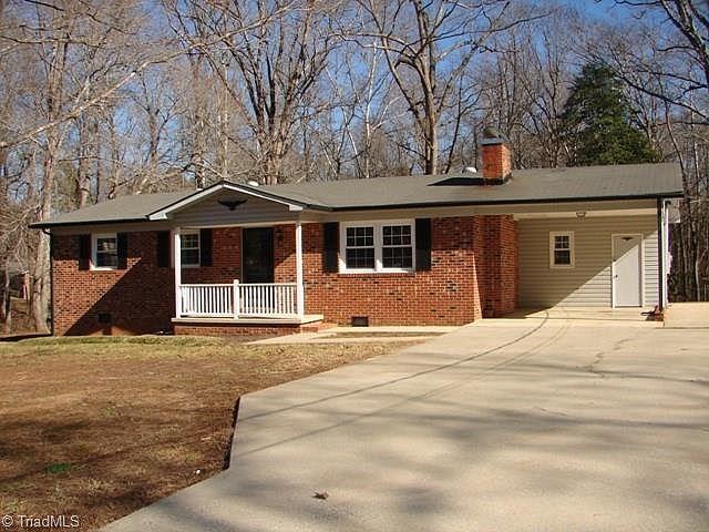 2nd image of 525 Chaney Rd
