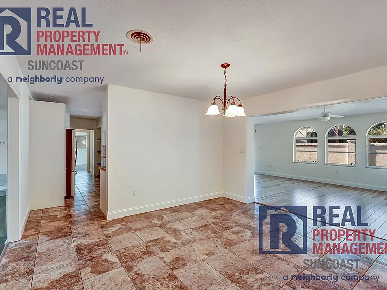 2804 Bougainvillea St — Photo 12
