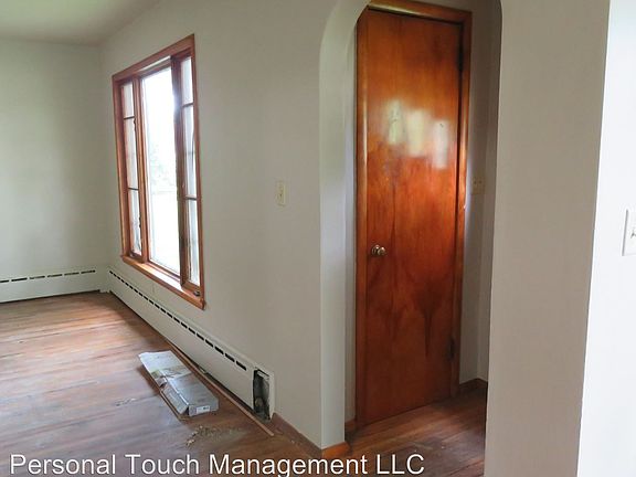 2nd image of 307 6th Ave S