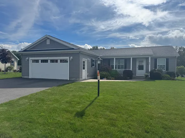 31 Hosta Ln #112, Clinton, NY 13323