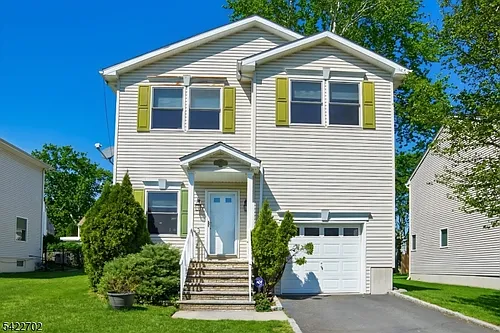 21 Grove St Photo 1