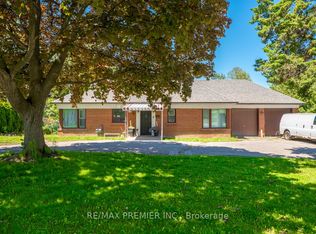 2934 Weston Rd, Toronto, ON M9M 2S7