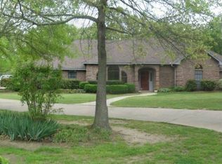 4210 Lakeshore Dr, Paris, TX 75462