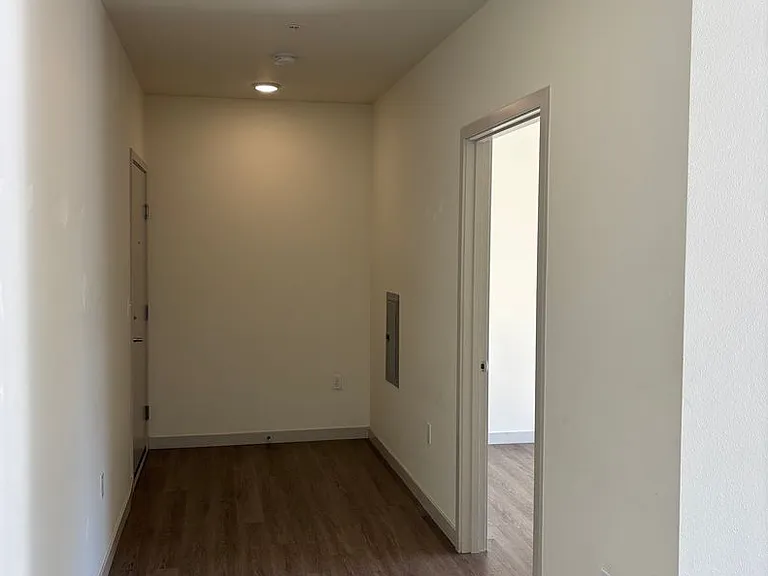 4801 Fauntleroy Apartments — Photo 81