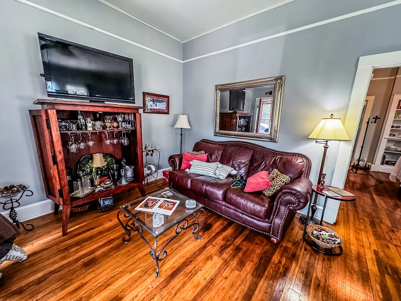 312 Pullman Ave — Photo 3