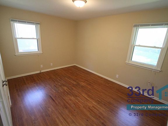4th image of 10269 Pleasant Ave S