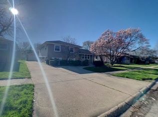 9206 Cottage Grove Pl, Highland, IN 46322