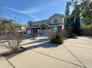 2453 Joshua Ave, Clovis, CA 93611