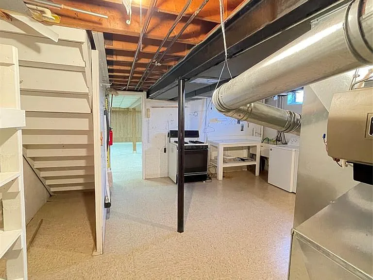 32827 Dover Ave — Photo 52