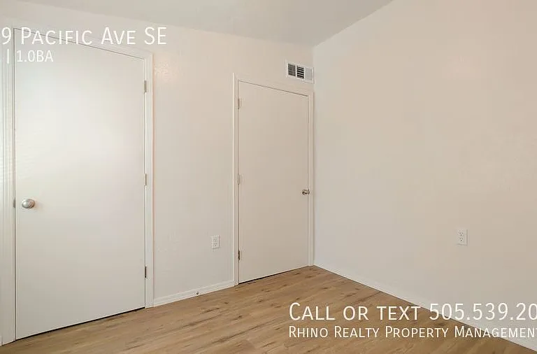 609 Pacific Ave SE — Photo 5